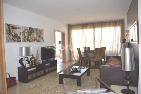 Apartamento T2 Arrendamento em Quarteira,Loulé