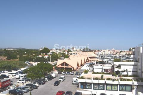 Apartamento T2 Arrendamento em Quarteira,Loulé