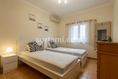Apartamento T2 Venda em Quarteira,Loulé