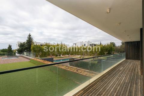 Apartamento T3 Venda em Quarteira,Loulé