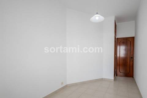 Apartamento T3 Venda em Quarteira,Loulé