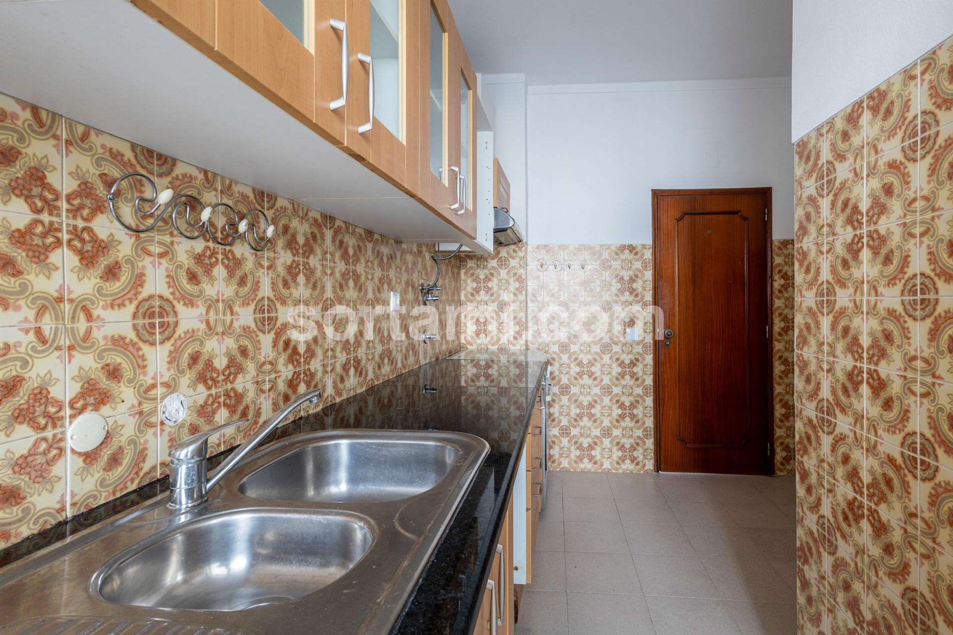 Apartamento T3 Venda em Quarteira,Loulé