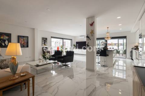 Apartamento T2 Venda em Quarteira,Loulé