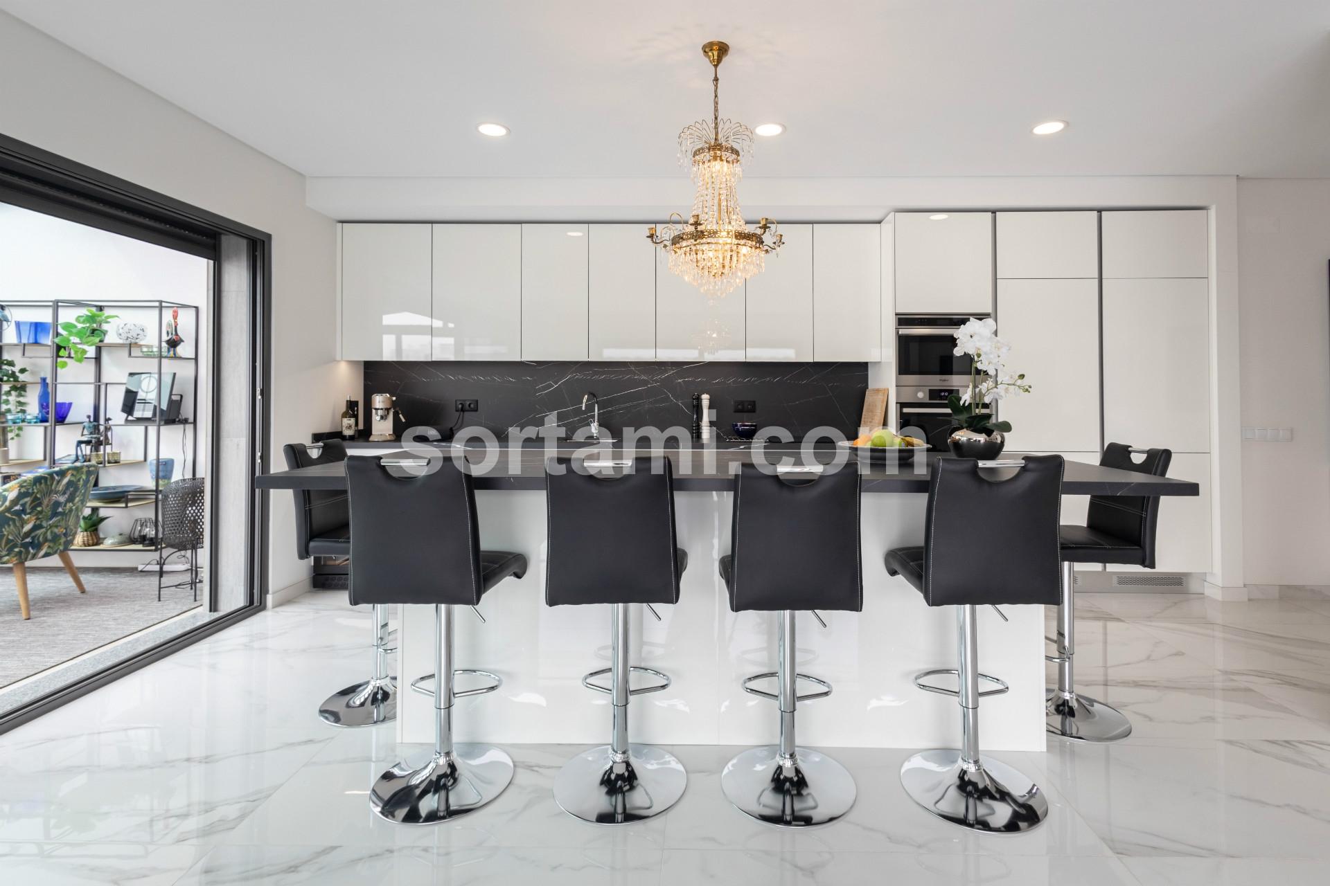 Apartamento T2 Venda em Quarteira,Loulé