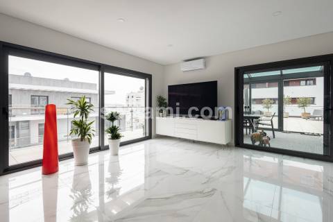 Apartamento T2 Venda em Quarteira,Loulé