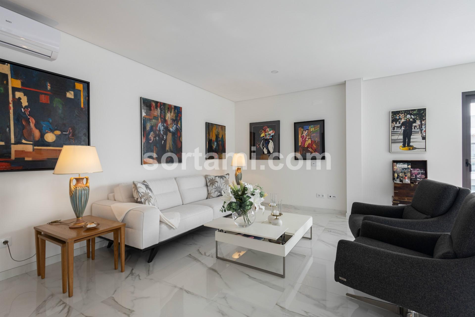 Apartamento T2 Venda em Quarteira,Loulé