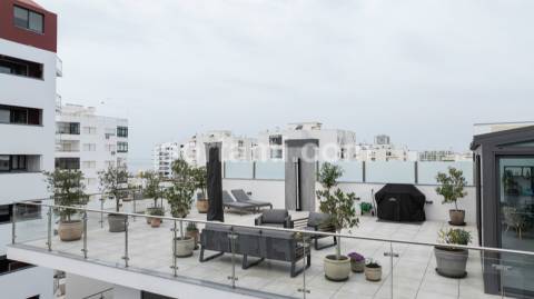 Apartamento T2 Venda em Quarteira,Loulé