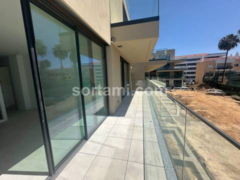 Apartamento T2 Venda em Quarteira,Loulé