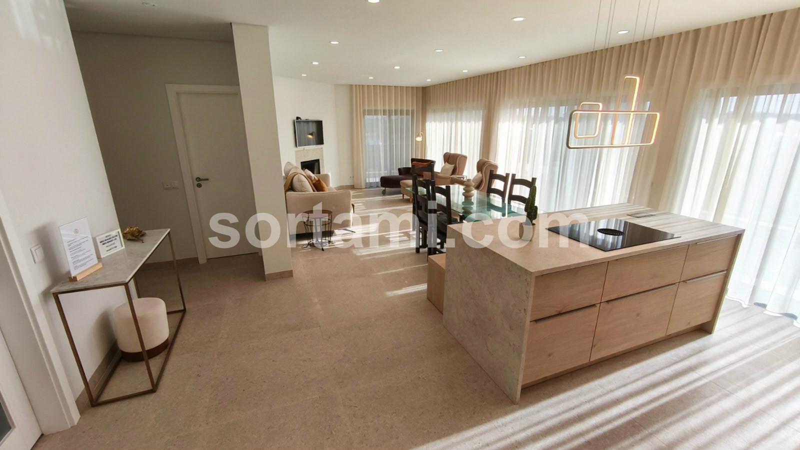 Apartamento T3+1 Venda em Quarteira,Loulé