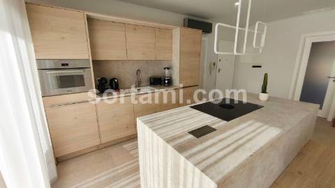 Apartamento T3+1 Venda em Quarteira,Loulé