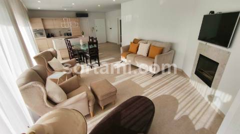 Apartamento T3+1 Venda em Quarteira,Loulé