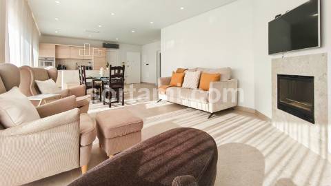 Apartamento T3+1 Venda em Quarteira,Loulé