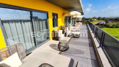 Apartamento T3+1 Venda em Quarteira,Loulé