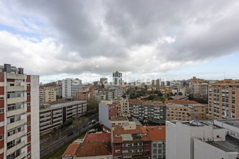 Apartamento T3 Venda em Lordelo do Ouro e Massarelos,Porto
