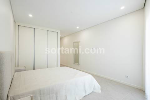 Apartamento T2 Venda em Quarteira,Loulé