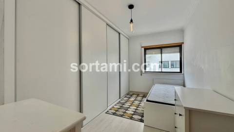 Apartamento T3 Venda em Faro (Sé e São Pedro),Faro