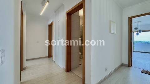 Apartamento T3 Venda em Faro (Sé e São Pedro),Faro