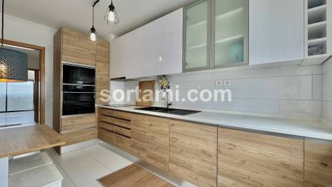 Apartamento T3 Venda em Faro (Sé e São Pedro),Faro