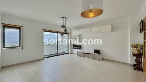 Apartamento T3 Venda em Faro (Sé e São Pedro),Faro