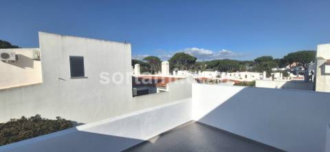 Moradia Geminada T3 Venda em Quarteira,Loulé