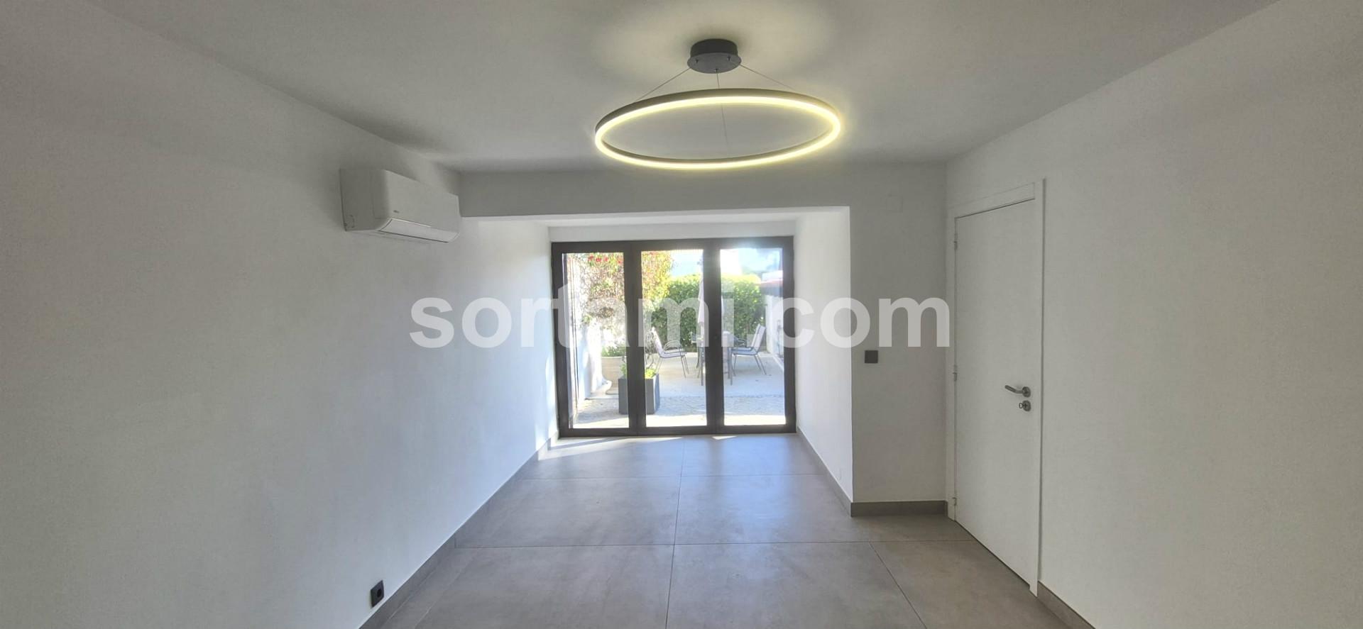 Moradia Geminada T3 Venda em Quarteira,Loulé