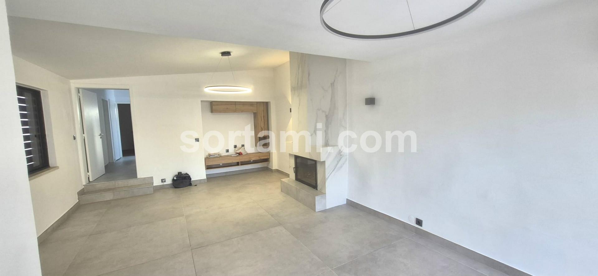 Moradia Geminada T3 Venda em Quarteira,Loulé