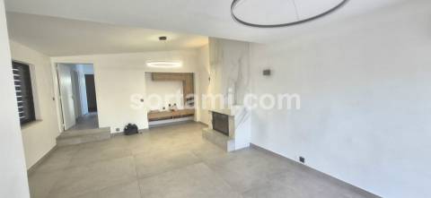 Moradia Geminada T3 Venda em Quarteira,Loulé