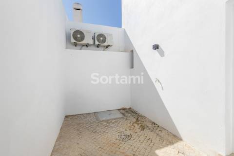 Moradia Geminada T3 Venda em Quarteira,Loulé