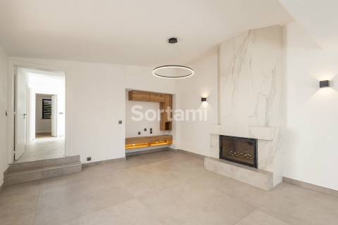 Moradia Geminada T3 Venda em Quarteira,Loulé