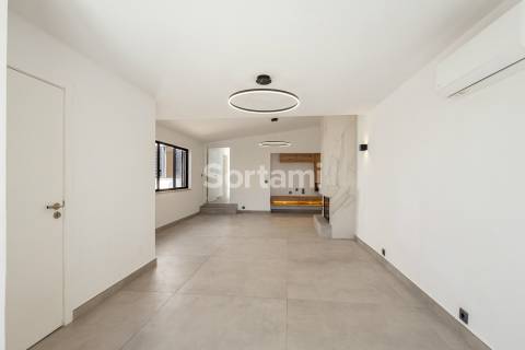 Moradia Geminada T3 Venda em Quarteira,Loulé