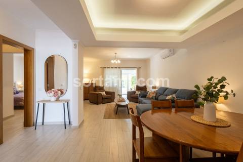 Moradia em Banda T3 Venda em Quarteira,Loulé