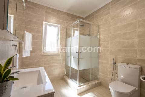 Moradia em Banda T3 Venda em Quarteira,Loulé