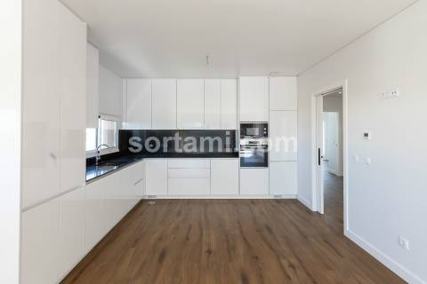 Apartamento T3 Venda em Albufeira e Olhos de Água,Albufeira