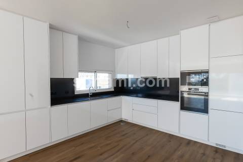 Apartamento T3 Venda em Albufeira e Olhos de Água,Albufeira