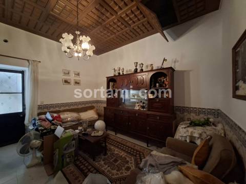 Moradia Isolada T3 Venda em Santa Bárbara de Nexe,Faro