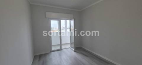 Apartamento T2 Venda em Quarteira,Loulé
