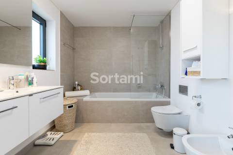 Apartamento T2 Venda em Quarteira,Loulé