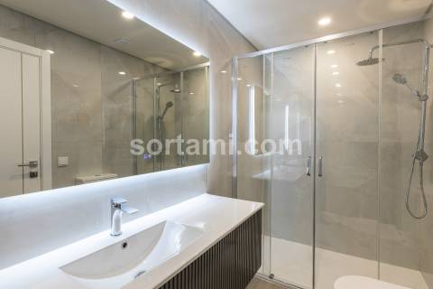 Apartamento T1+1 Venda em Portimão,Portimão