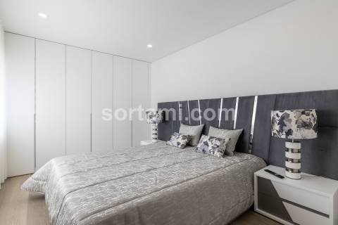 Apartamento T1+1 Venda em Portimão,Portimão