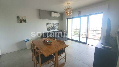 Apartamento T1+1 Venda em Quarteira,Loulé