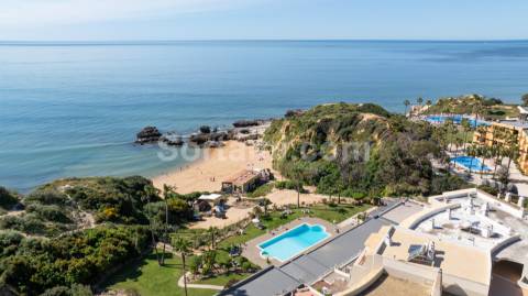 Apartamento T2+1 Venda em Albufeira e Olhos de Água,Albufeira