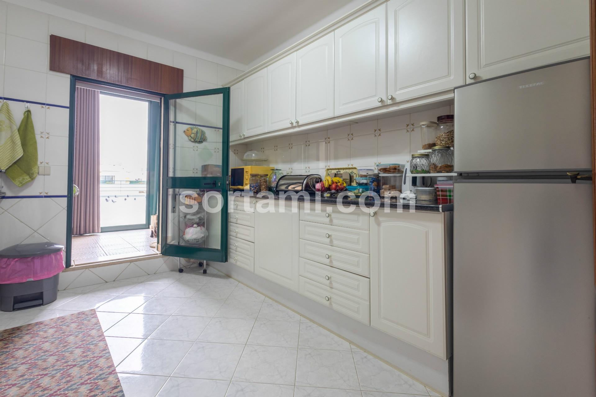 Apartamento T1+1 Venda em Quarteira,Loulé