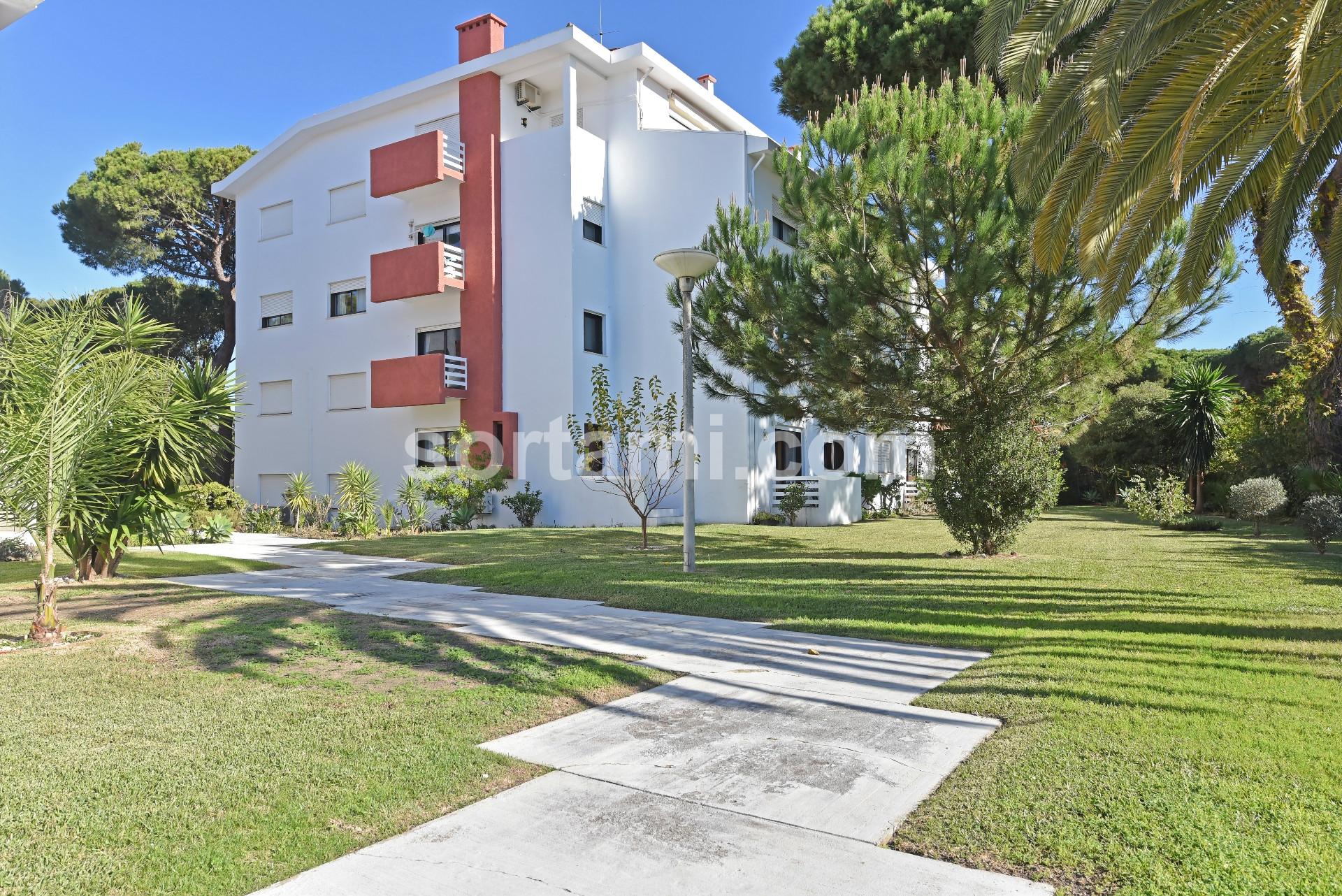 Apartamento T2 Venda em Quarteira,Loulé
