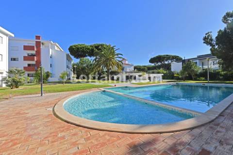 Apartamento T2 Venda em Quarteira,Loulé