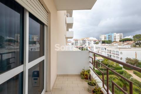 Apartamento T2 Venda em Quarteira,Loulé