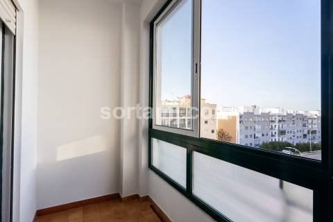 Apartamento T1+1 Venda em Quarteira,Loulé