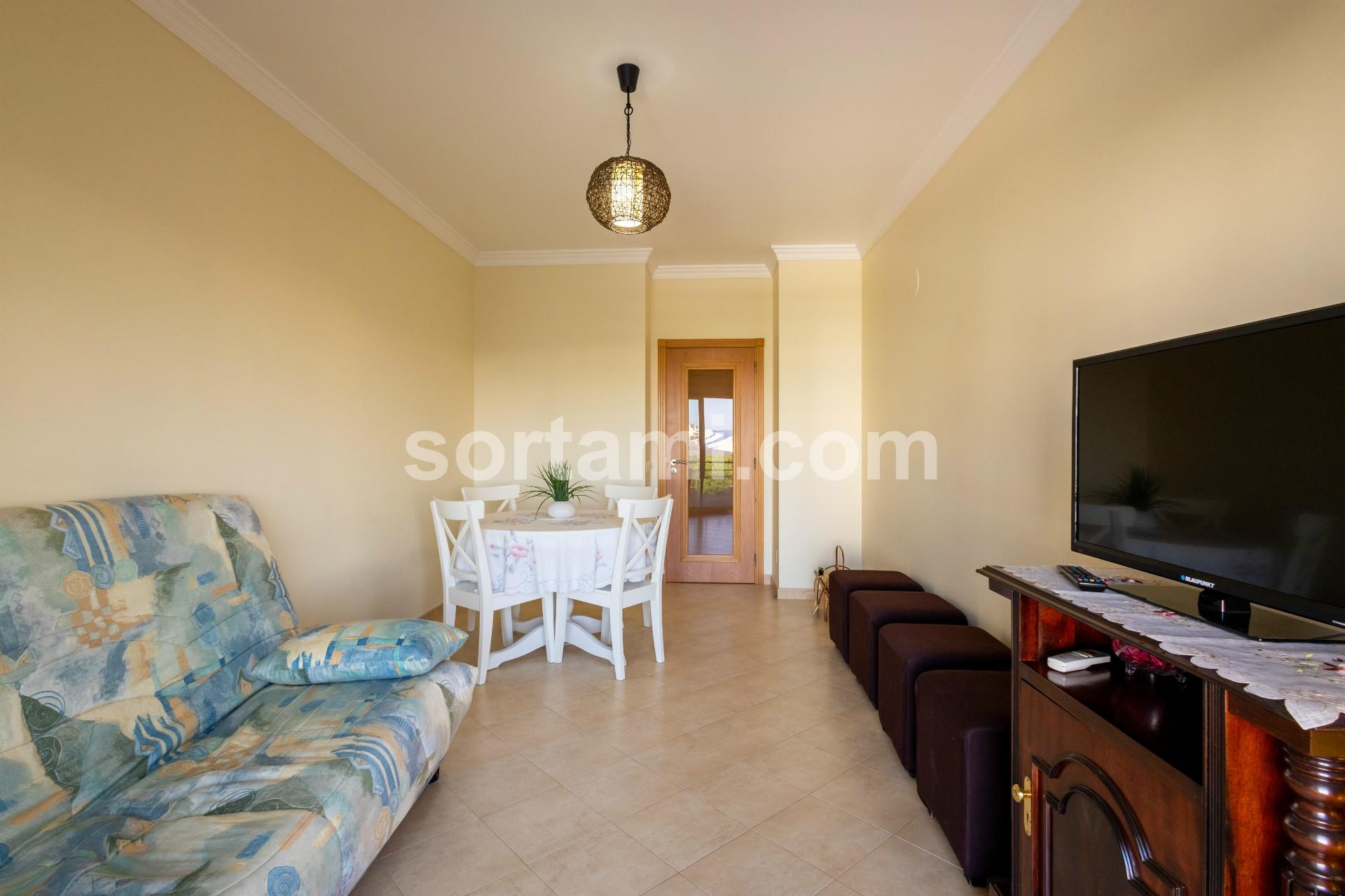 Apartamento T1+1 Venda em Quarteira,Loulé
