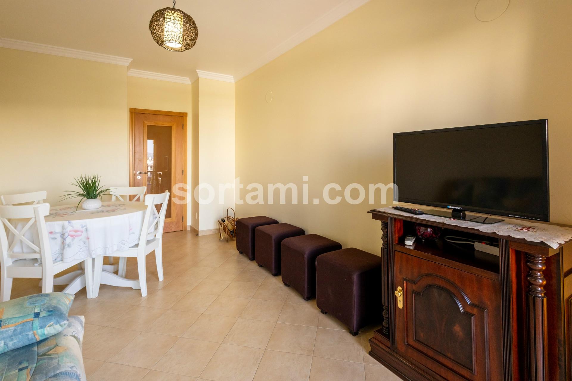 Apartamento T1+1 Venda em Quarteira,Loulé