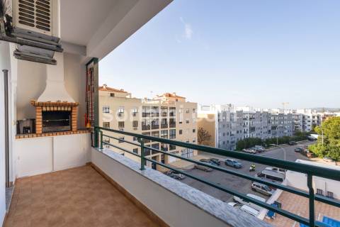 Apartamento T1+1 Venda em Quarteira,Loulé