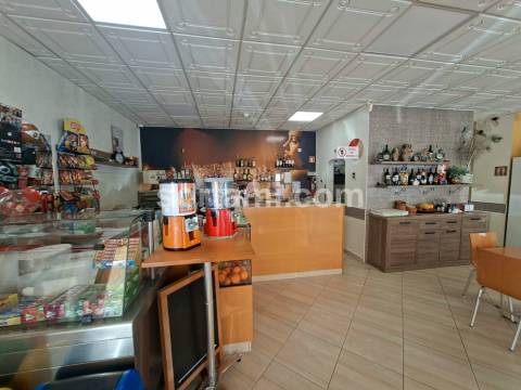 Café  Trespasse em Faro (Sé e São Pedro),Faro